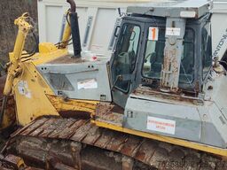 Komatsu D155AX-5