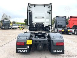 MAN TGX 18.560 BL/Retarder/ACC/2x Tank/D30 Motor!