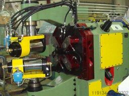 EUROMAQUINA AVS 40 Pointing machine