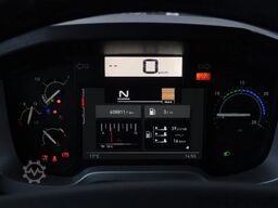 Renault T520 6x2/ RETARDER/ FULL AIR/ HYDRAULICS/ BOOGIE