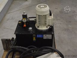 podajnik do strugarki czterostronnej 