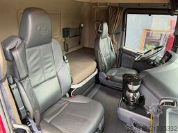 SCANIA R580 LB 8x2*6 HNB SZM mit Kran HIAB XS 422