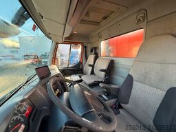 RENAULT Premium Lander Pritsche mit Kran FASSI