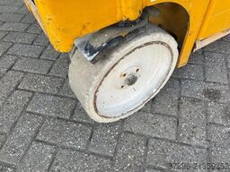 Haulotte Compact 8W Hoogwerker Schaarhoogwerker