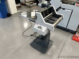 Horizon ED-40 Standing Delivery Unit for folding machine Pharmaceutical