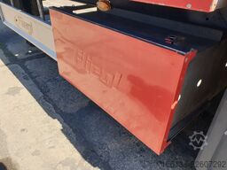 Fliegl 3-Achs Mega Plateau Sattelauflieger