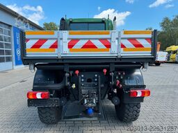 UNIMOG U435 Kipper mit Reifendruckregelanlage