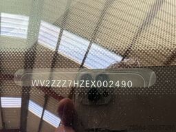 VOLKSWAGEN T5 Kombi 2.0 Tdi L1H1 9 Sitze Engine Broken