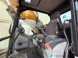 SANY SY215C / 2015 BJ / 5.854 H / MS21 / 1. Hand