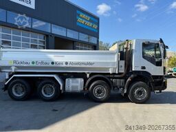 IVECO 500 8x4 Kipper Bordmatik