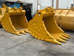 Komatsu PC350 Rock Bucket