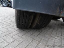 TR'AX 2 AXLE + 20FT