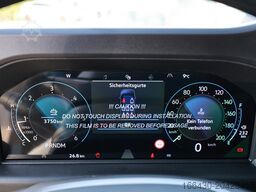 VW T7 Caravelle 2.0 TDI LR 8 Sitze Autom. NAVI