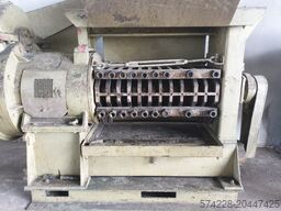 Instapro Pressing line for soybean