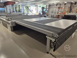 Zünd G3 3XL-3200