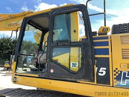Komatsu HB215LC-3