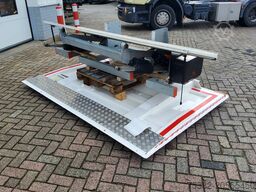 Dhollandia ACHTERSLUITENDE LAADKLEP 2000 KG. + ROLSTOPS - ...