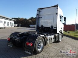 Scania R 460 A4x2NA / Schubbodenhydraulik