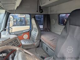 Volvo FH16 6X4 610HP HYVA Blatt/Luft Manuell