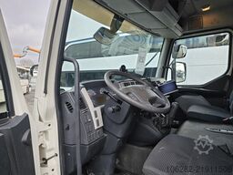 Volvo FL240 4x2 Ladeborwand