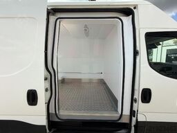 IVECO 38S14E V Kühlausbau / ACC / LED / RFK / AHK