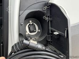 IVECO 38S14E V Kühlausbau / ACC / LED / RFK / AHK