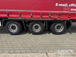 Krone Curtainsider Mega
