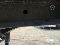 Krone Curtainsider Mega