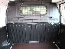 OPEL Combo E Cargo 3.Sitze  Klima Bluetooth Durchlade