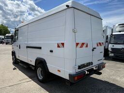 MERCEDES-BENZ VARIO 613 D Kasten 4 m Hochdach*KRAN