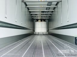 Schmitz Cargobull Tiefkühler Standard Doppelstock Trennwand