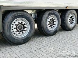Schmitz Cargobull Tiefkühler Standard Doppelstock Trennwand