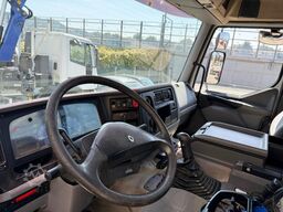 Renault KERAX 420