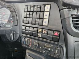 Iveco AD320S42 8x2 / RETARDER / WINCH / AUTO-TRANSPORTER