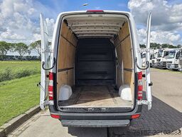 MERCEDES-BENZ SPRINTER 310