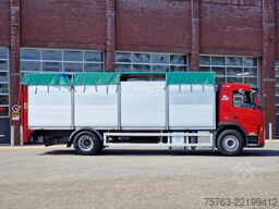 Volvo FM 300 4x2 - Livestock 1 deck - Ventilation - E...