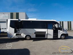 IVECO Rosero First 31 Sitze euro 6