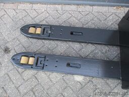 TOYOTA LPE200