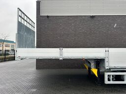 A&D BELGIE 2 ASSER SEMIE TRIDEC GESTUURD