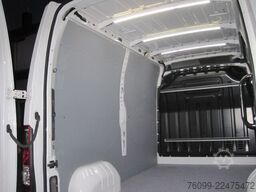 Opel Movano 2,3 D L2H2 Schwingsitz 270° Türen