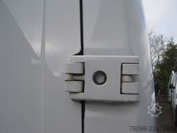 Opel Movano 2,3 D L2H2 Schwingsitz 270° Türen