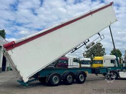 Socari SOCARI 69 m3, left side opens, self pump tyres,...