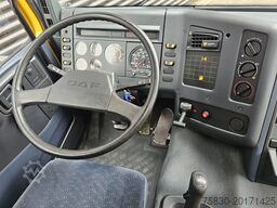 DAF CF 85.330 ATI / 40 t/m CRANE / KRAN / 8.500 km!
