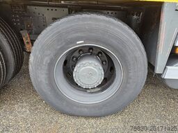 DAF CF 85.330 ATI / 40 t/m CRANE / KRAN / 8.500 km!
