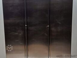 Gastro Edelstahlschrank 3-türig 1800 x 1500 x 670 mm