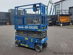 Genie GS1932 Electric, Working Height 7.8 m, 227kg Capac