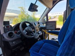 MERCEDES-BENZ Heckniederflur Sprinter 517 / 4 er Bestuhlung