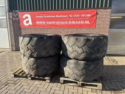  4 banden 560x60x22.5