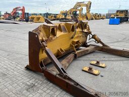 CAT D 6 XL Blade + Pusharms