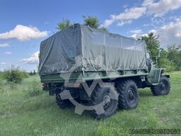 Ural 375D Ural 375D 6 x 6, 7.0 V8